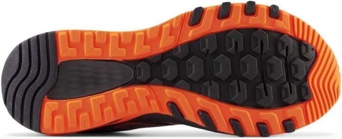 New Balance Men's 410 V8 Trail Running Shoe - Image 7