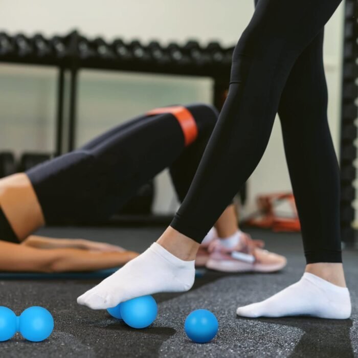 Toplive Silicone Massage Ball, 2 Pack Lacrosse Massage Ball & Single Roller Massage Ball, Physical Therapy Tool for Feet Neck Back Calves Achilles Shoulders, Relieving Muscle Pain Massage Ball - Image 8