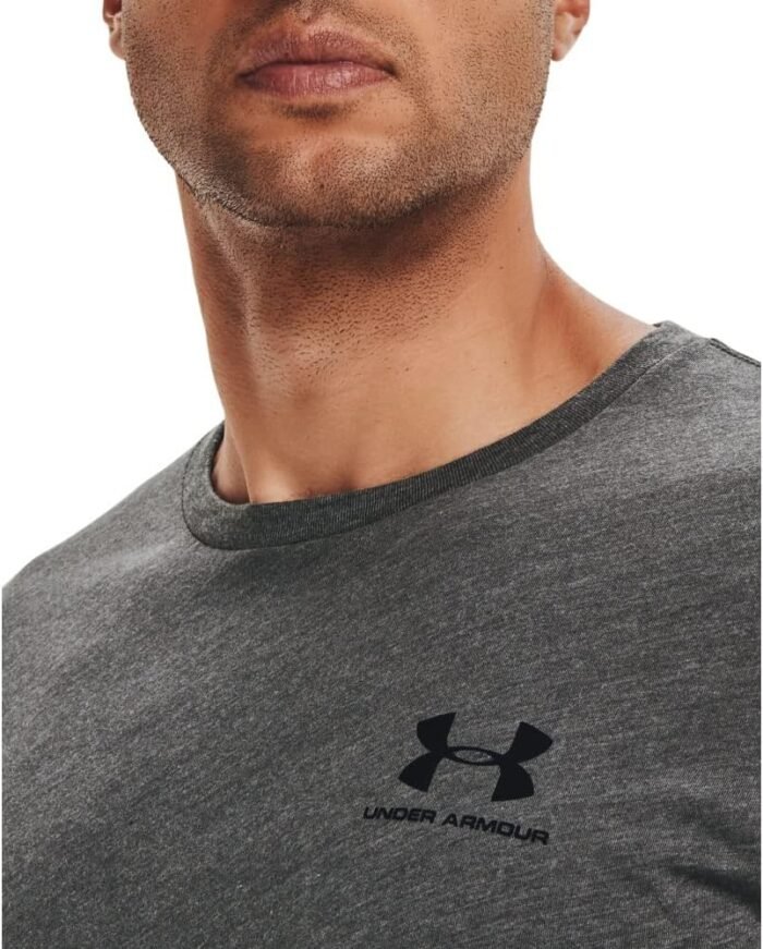 Under Armour Men's Sportstyle Left Chest Short Sleeve T-Shirt - Image 4