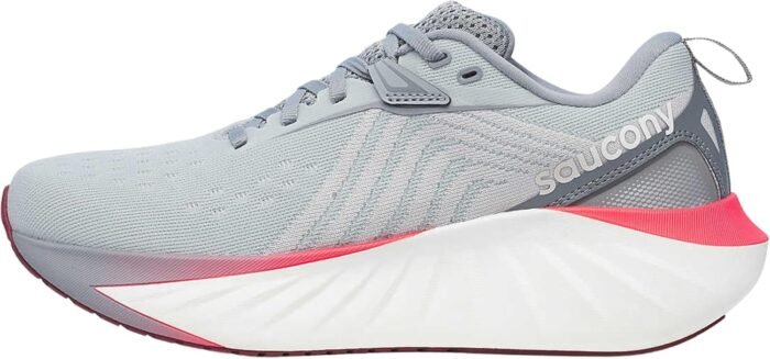 Saucony Women's Triumph 22 Sneaker - Image 2