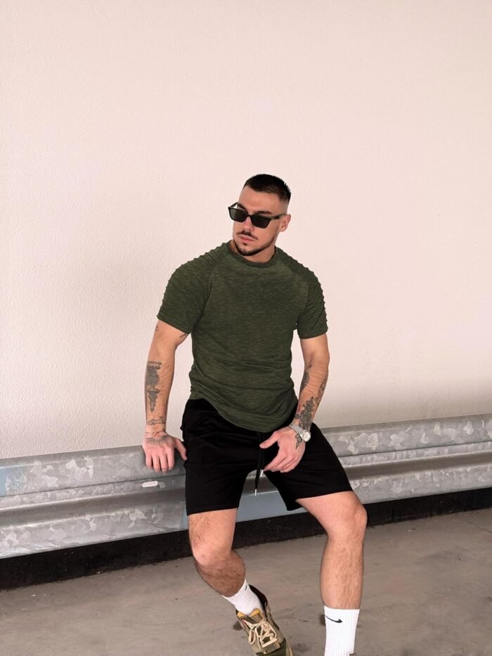 COOFANDY Men's Muscle T-Shirt Pleated Raglan Sleeve Bodybuilding Gym Tee Short Sleeve Fashion Workout Shirts Hipster Shirt - Image 5