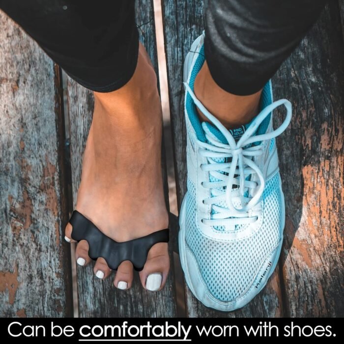 VYCE PrimalStep Toe Separators - Doctor Recommended - Correct Foot and Bunion Pain, Plantar Fasciitis - Toe Straightener to Improve Functional Athletic Mobility - Stretches to Fit (S/M) - Image 4